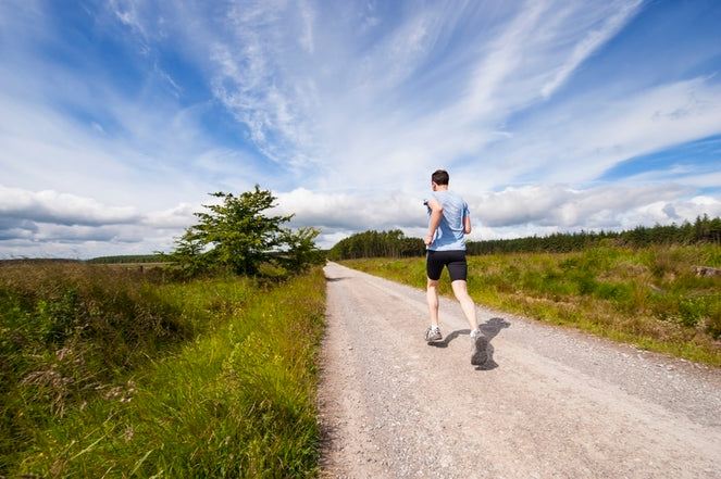 4 modi in cui la corsa aiuta la tua salute mentale